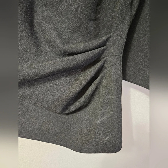 Finity womens gray ruched side blouse! - Picture 6 of 9